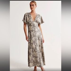 Abercrombie Flutter Sleeve Maxi Dress, BRAND NEW WITH TAGS! Size Large